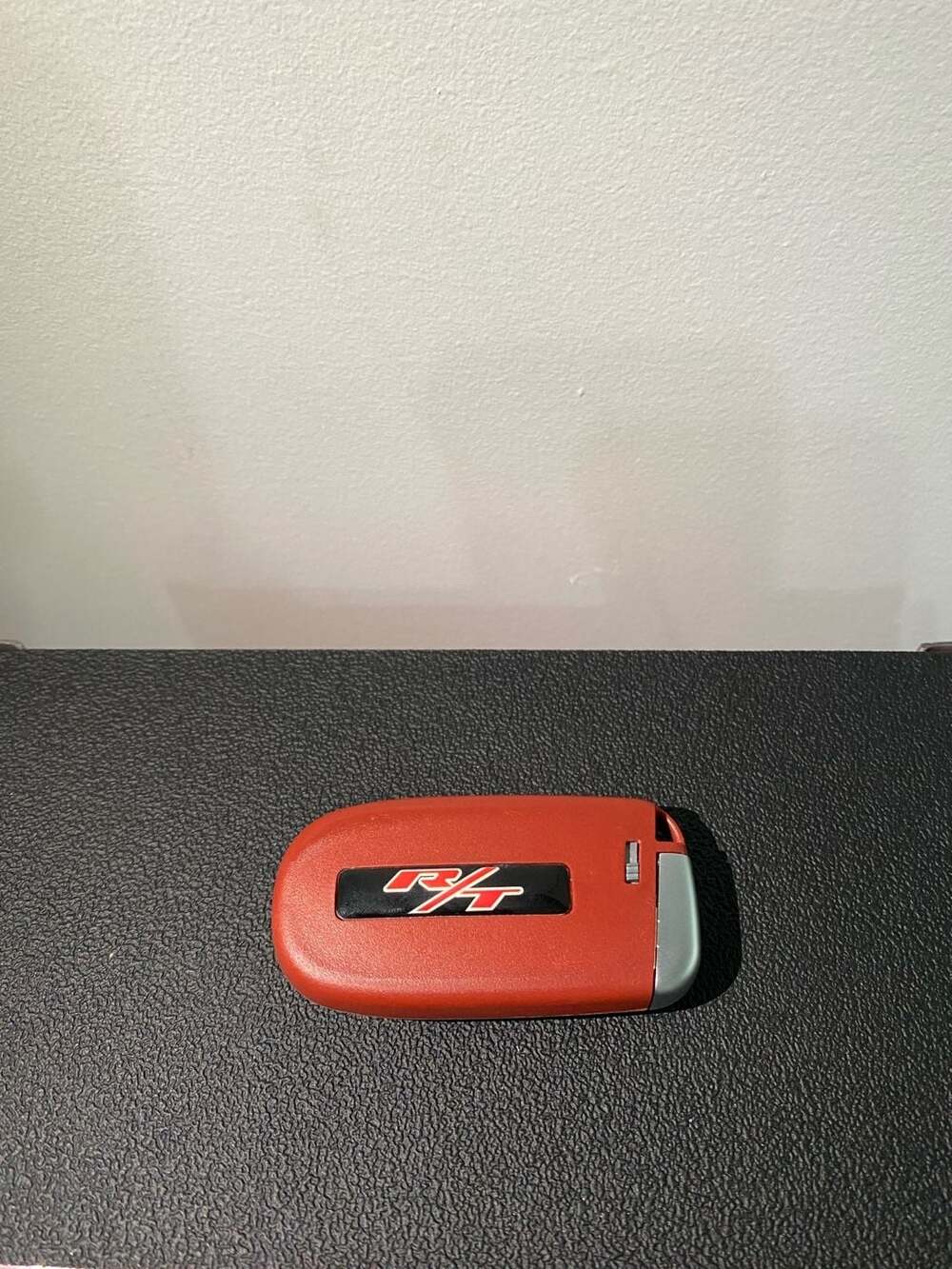 Dodge R/T Key Shell (Red SUV) - Picture 5 of 7